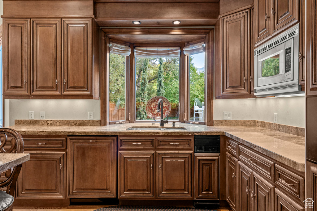 Photo 20 for MLS #2117018 at 83 N Bordeaux Ln