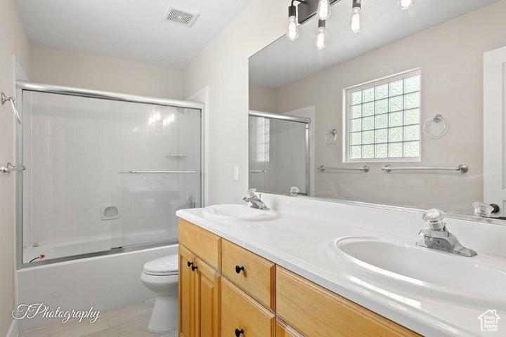 Photo 14 for MLS #2117022 at 1373 N 1610 West