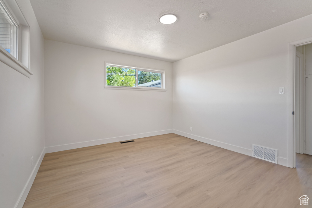 Photo 14 for MLS #2117024 at 1118 N 1400 West