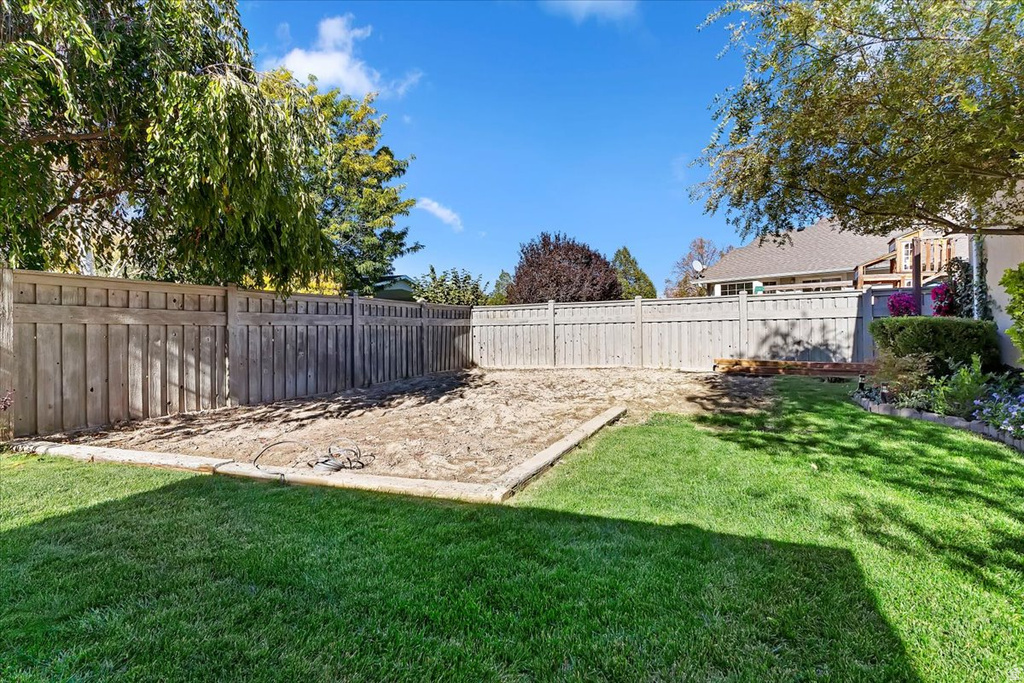 3135 E SPOTTED OWL CT Eagle Mountain, UT 84005