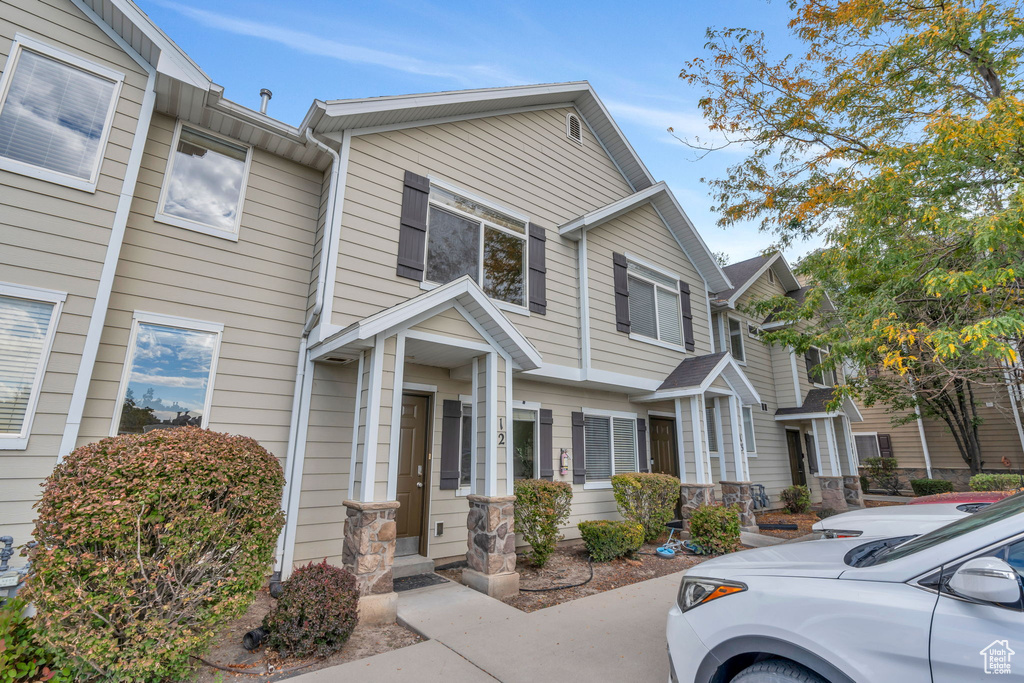Photo 19 for MLS #2117032 at 381 S State St #12