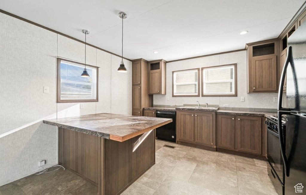Photo 4 for MLS #2117036 at 931 N 500 East