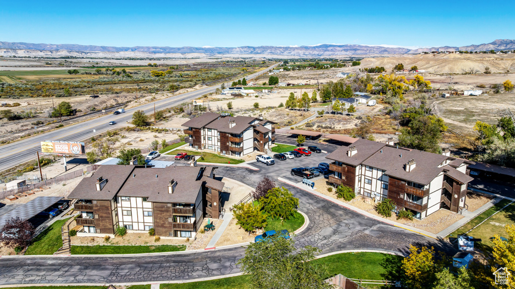 Photo 3 for MLS #2117038 at 800 W Highway Dr