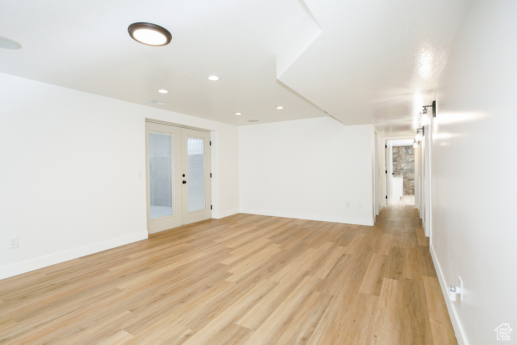 1247 W MAN OF WAR CV South Jordan, UT 84095