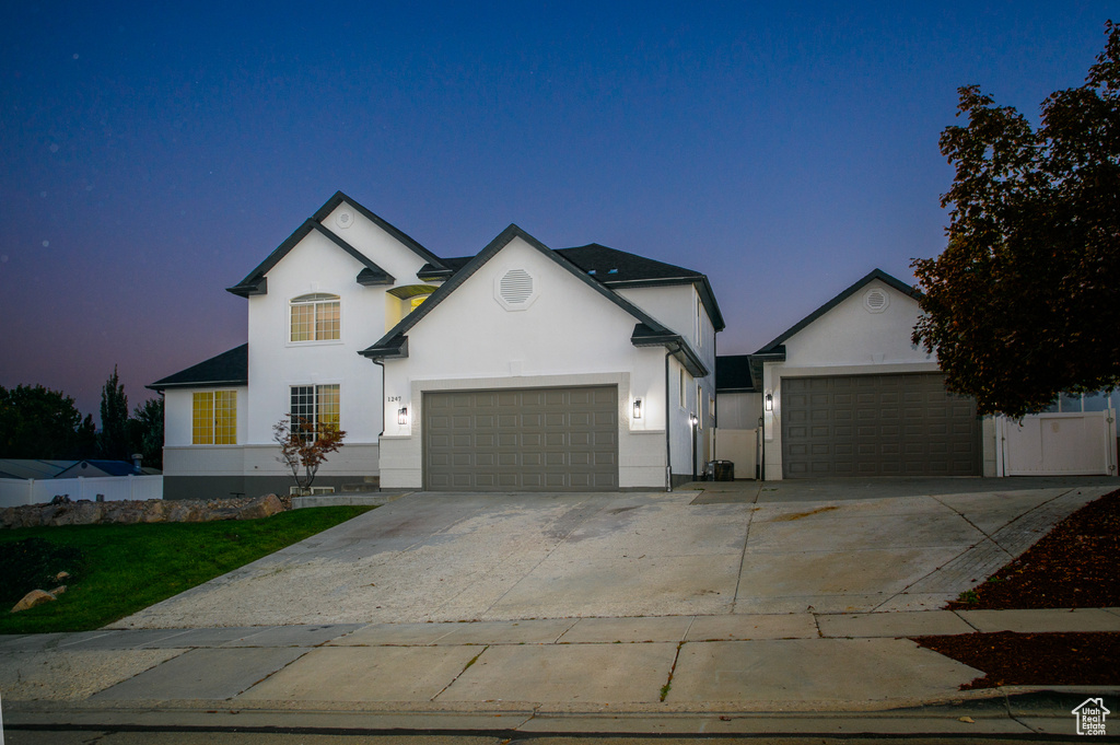 1247 W MAN OF WAR CV South Jordan, UT 84095