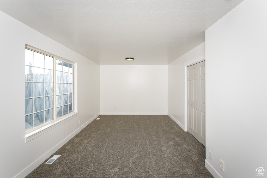 1247 W MAN OF WAR CV South Jordan, UT 84095
