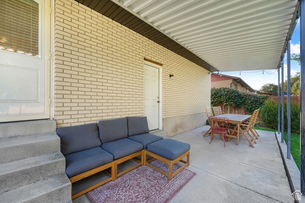 3002 W CARRANZA DR Taylorsville, UT 84129