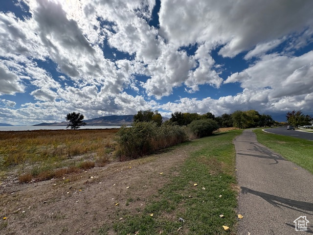 2256 E LOCH LOMOND DR Saratoga Springs, UT 84043