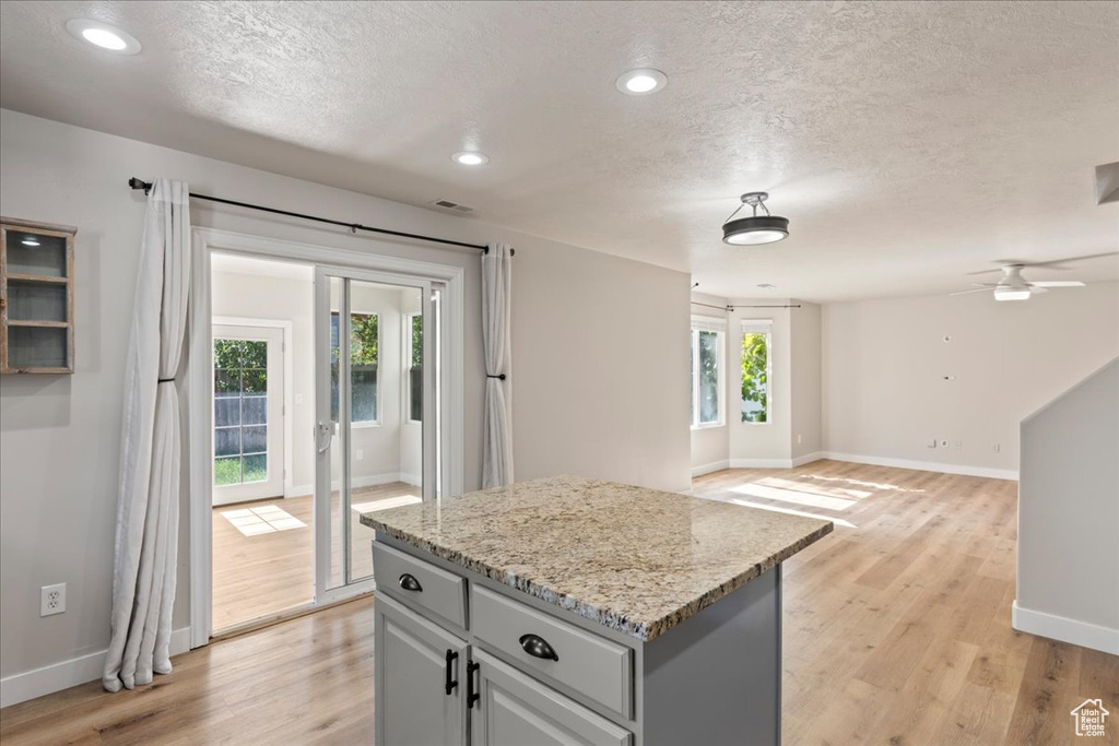 2256 E LOCH LOMOND DR Saratoga Springs, UT 84043
