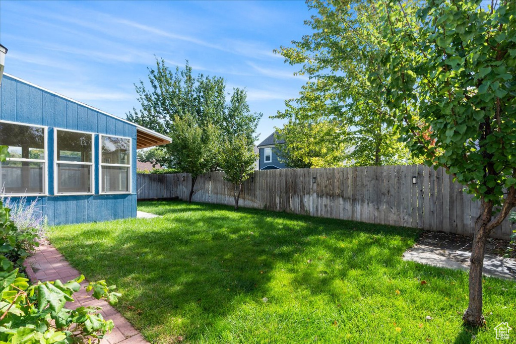 2256 E LOCH LOMOND DR Saratoga Springs, UT 84043