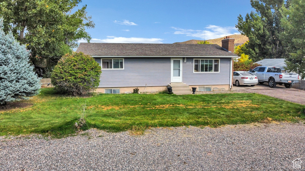 255 E 100 N Glenwood, UT 84730