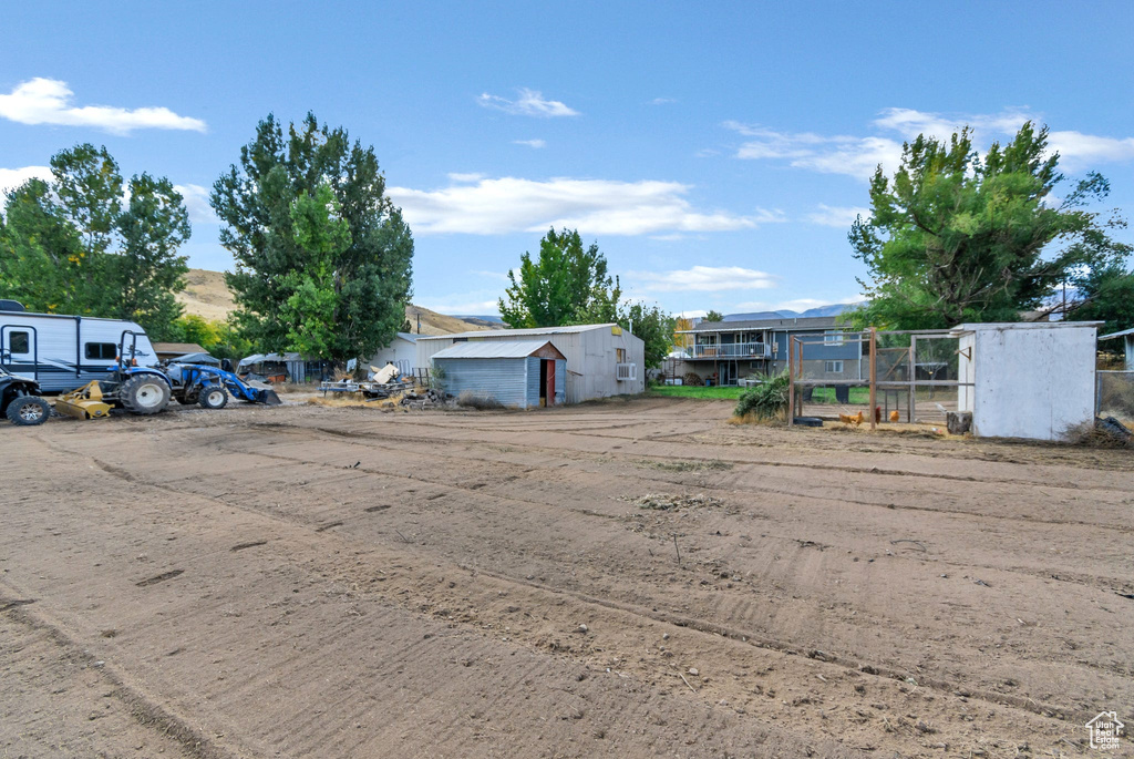 255 E 100 N Glenwood, UT 84730