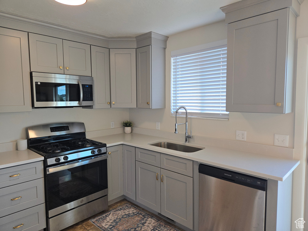 1259 W 1050 N Layton, UT 84041