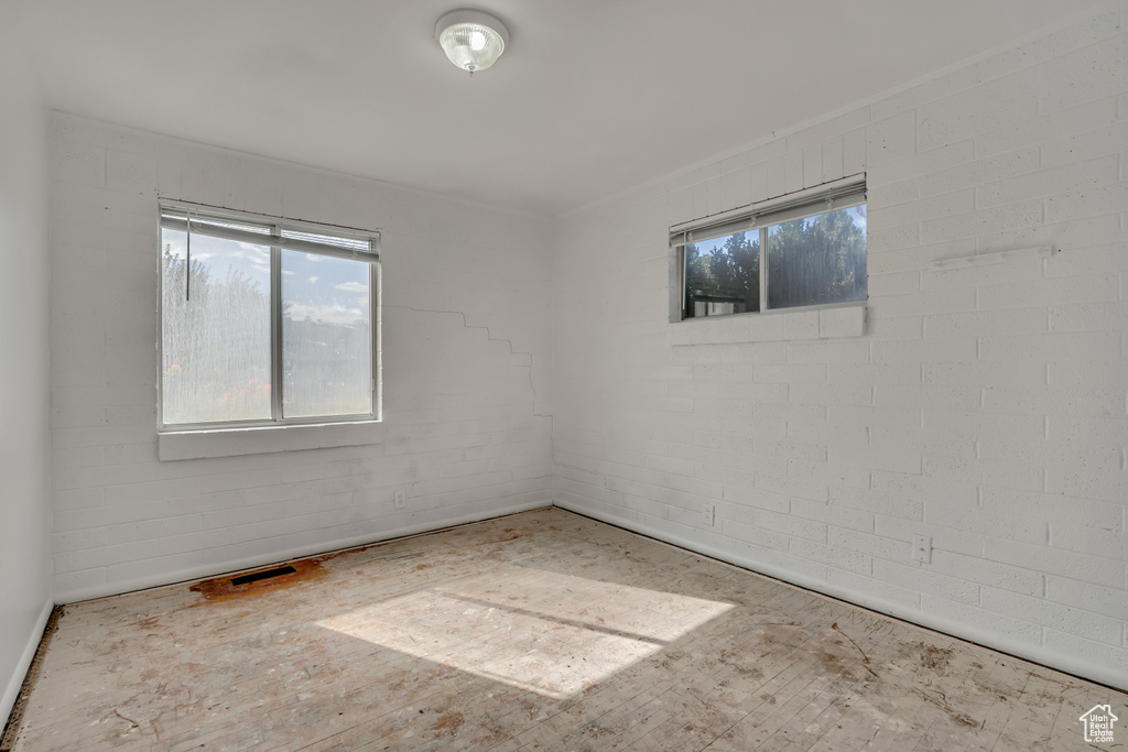 590 W 1000 S Woods Cross, UT 84010