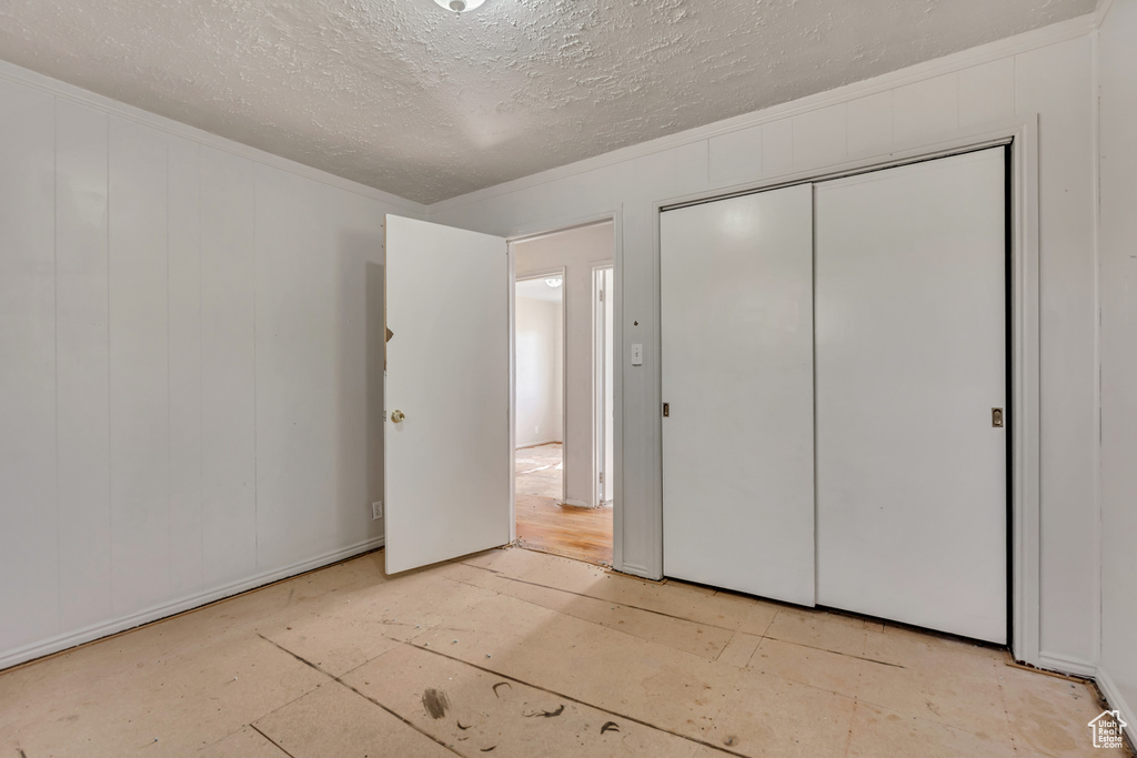590 W 1000 S Woods Cross, UT 84010