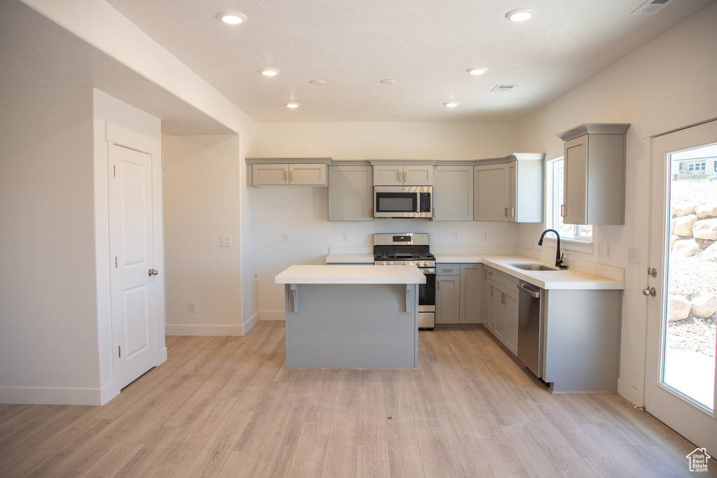 Photo 2 for MLS #2117066 at 1914 E 1350 North
