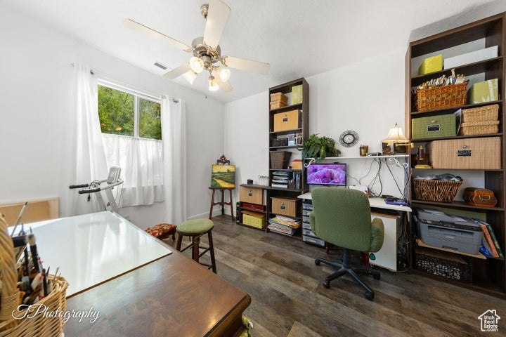 Photo 12 for MLS #2117082 at 1996 W 1940 North