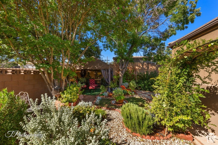 Photo 16 for MLS #2117082 at 1996 W 1940 North