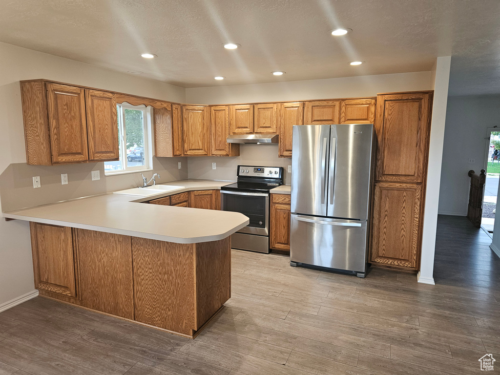 Photo 2 for MLS #2117094 at 2828 Brady Way