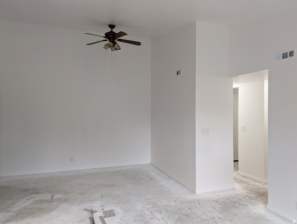 955 E CREEKHILL LN #31 Midvale, UT 84047