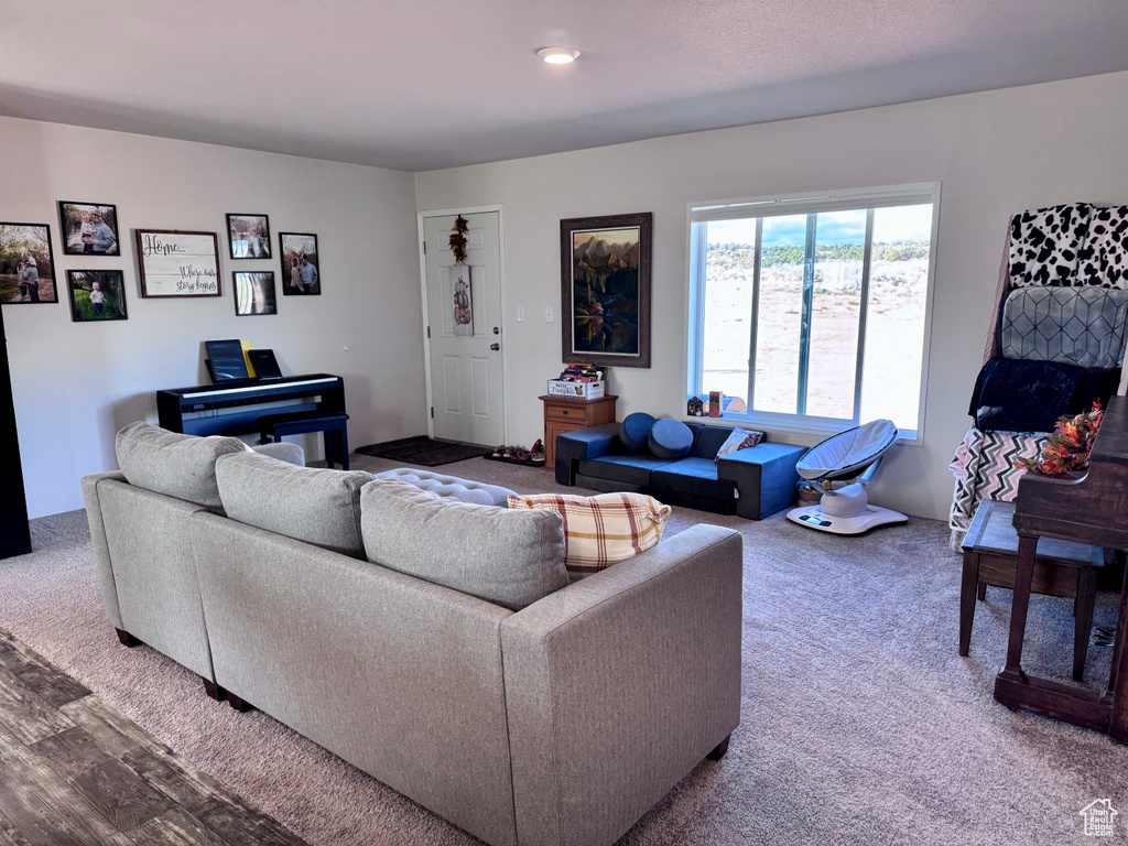 Photo 12 for MLS #2117099 at 5104 W 5550 North