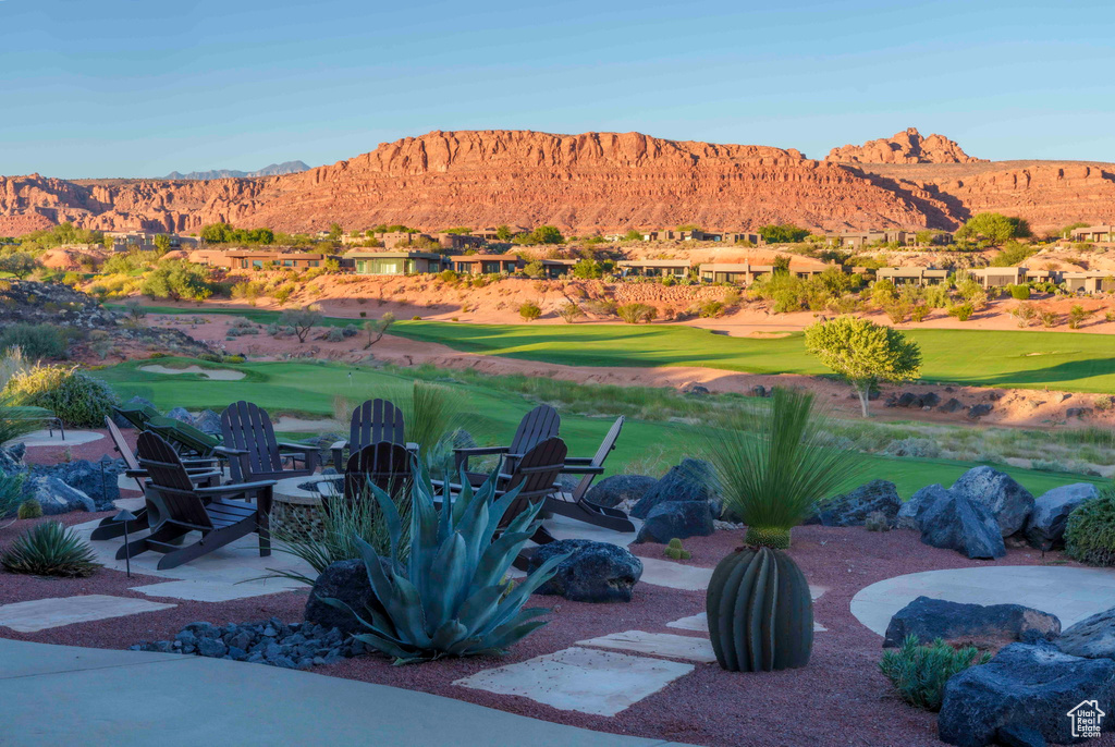 Photo 5 for MLS #2117101 at 2228 N Chaco Trl