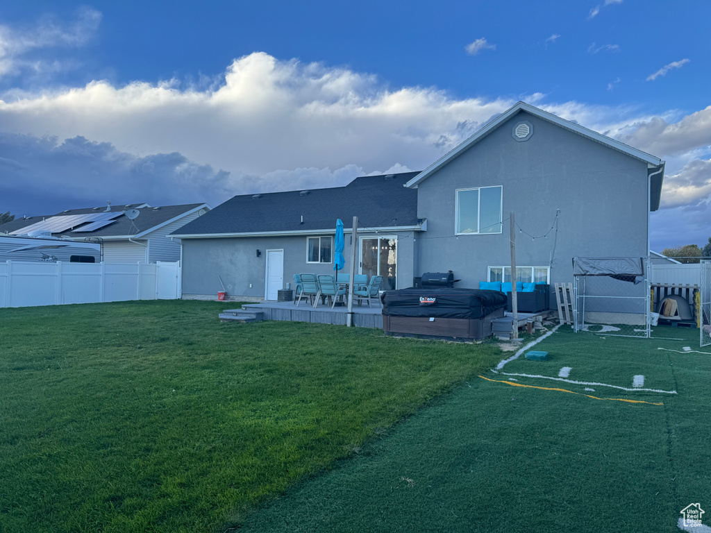 2066 E EASTER DR Eagle Mountain, UT 84005