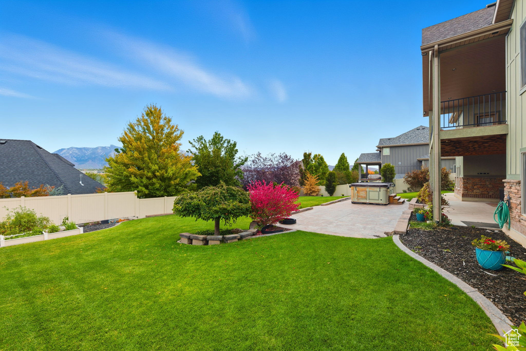 9121 S HIDDEN PEAK DR West Jordan, UT 84088