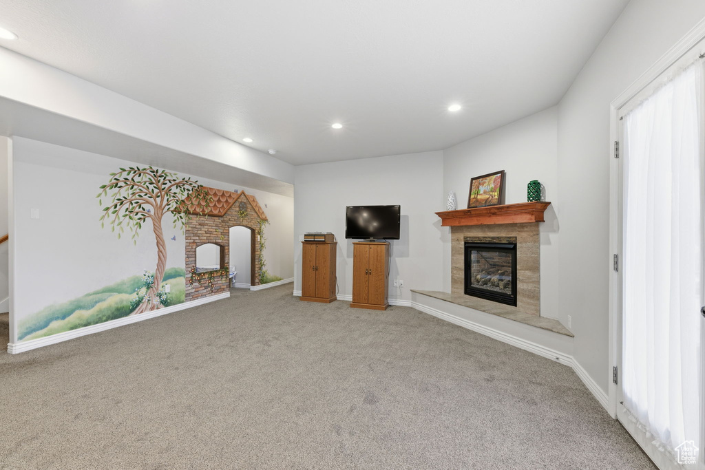 9121 S HIDDEN PEAK DR West Jordan, UT 84088