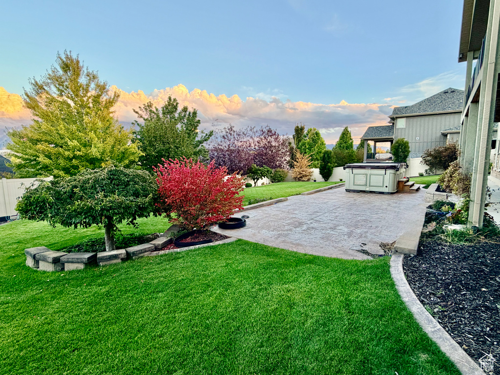 9121 S HIDDEN PEAK DR West Jordan, UT 84088