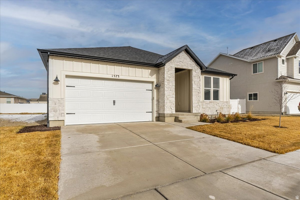 1573 E LYNX LN Eagle Mountain, UT 84005