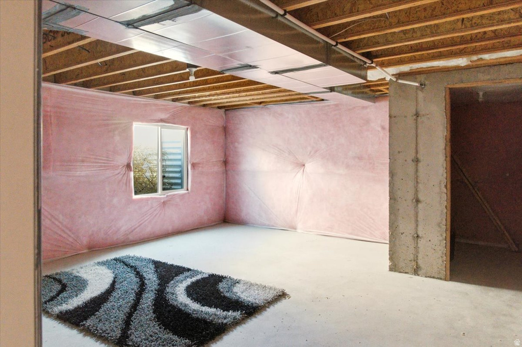 1573 E LYNX LN Eagle Mountain, UT 84005