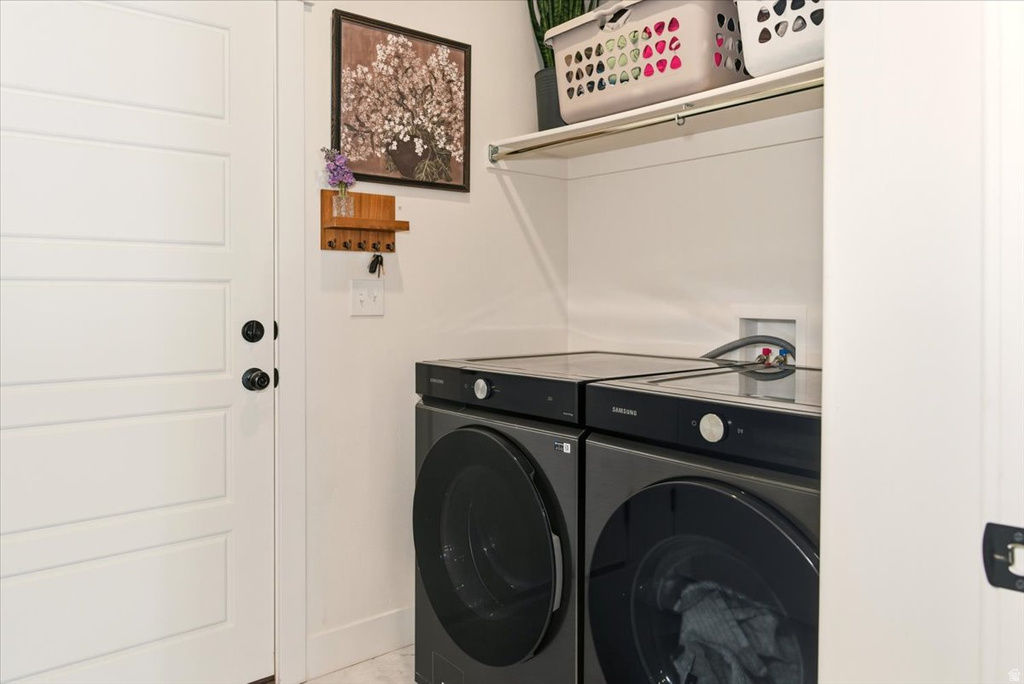 1573 E LYNX LN Eagle Mountain, UT 84005