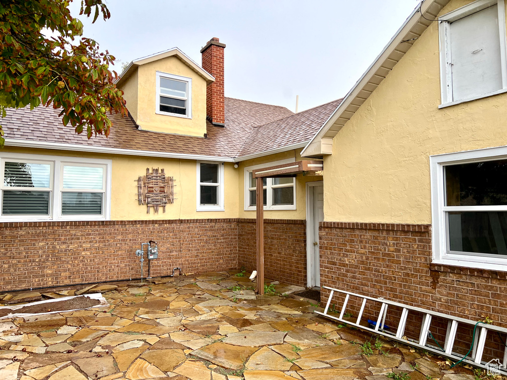 Photo 8 for MLS #2117118 at 88 S 100 West