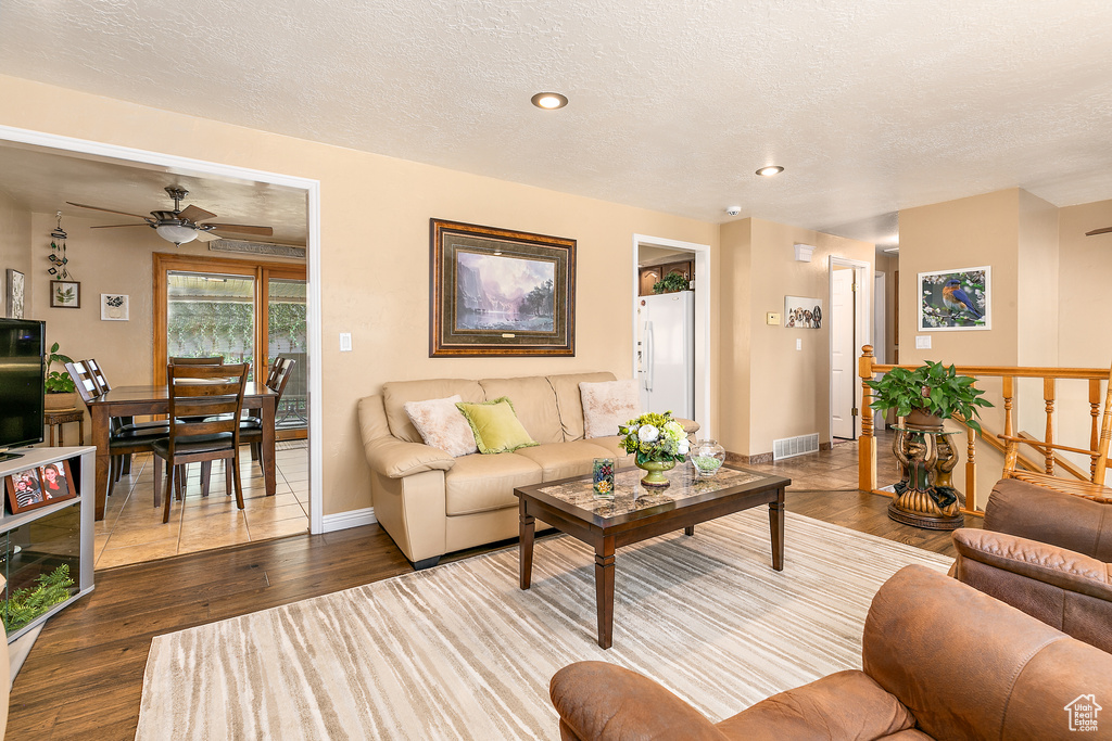 500 E 8120 S Sandy, UT 84070