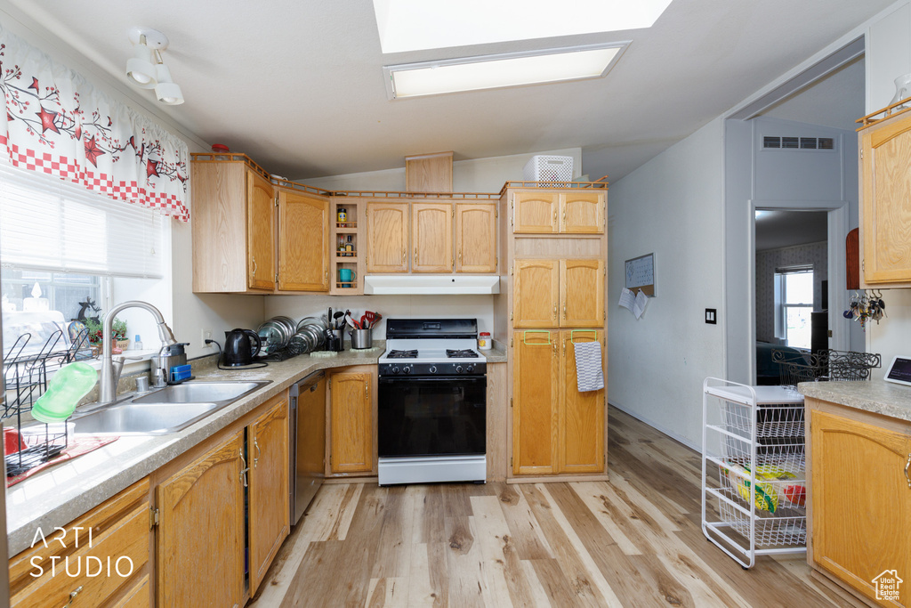 5801 S 7100 W Hooper, UT 84315
