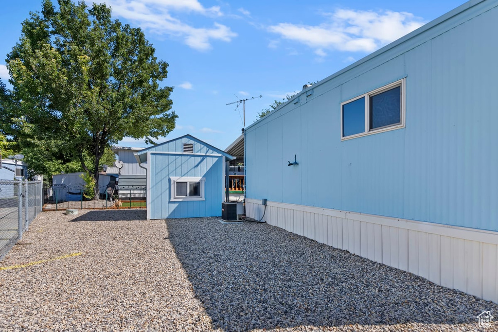 Photo 13 for MLS #2117140 at 4720 S Yucca Dr