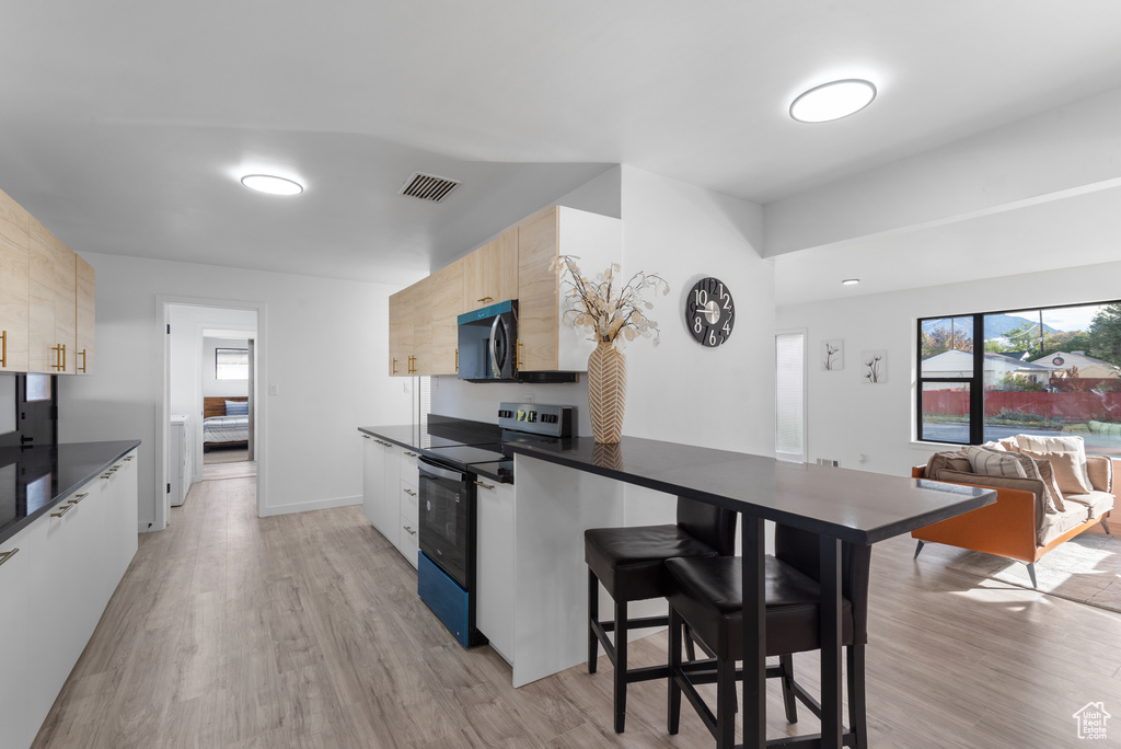 7994 S ROOSEVELT ST Midvale, UT 84047