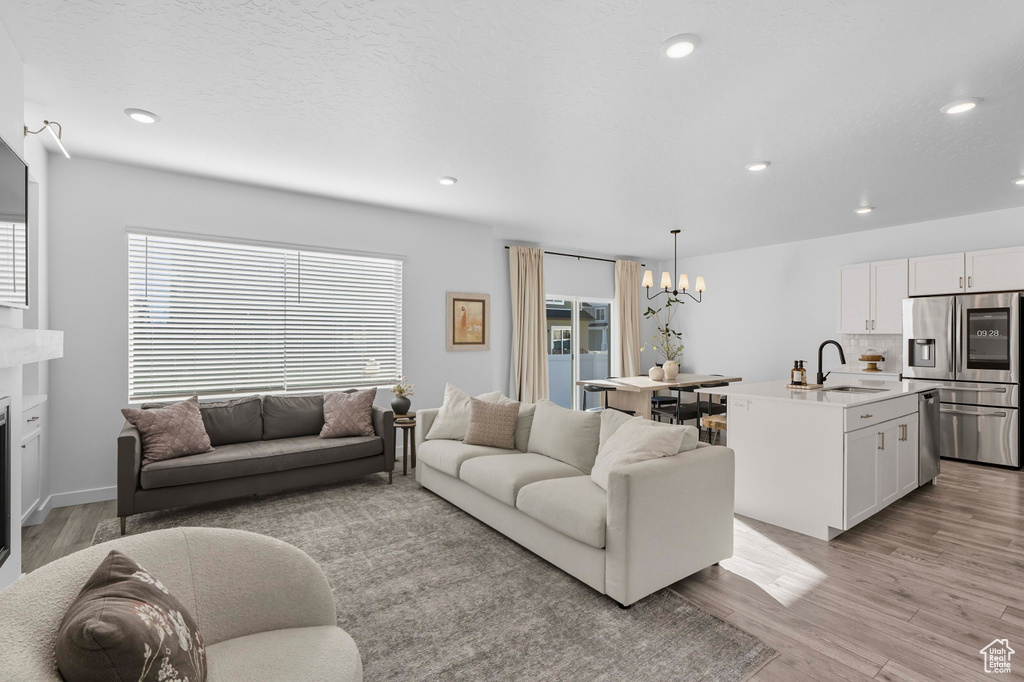 762 N 3820 W Lehi, UT 84043