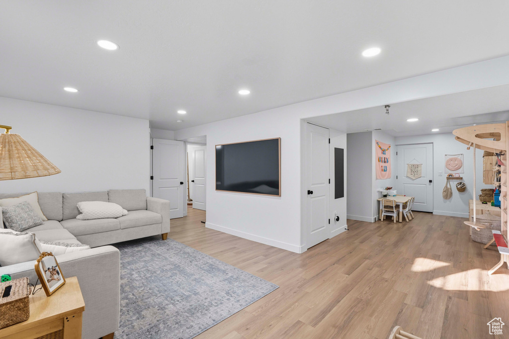 762 N 3820 W Lehi, UT 84043