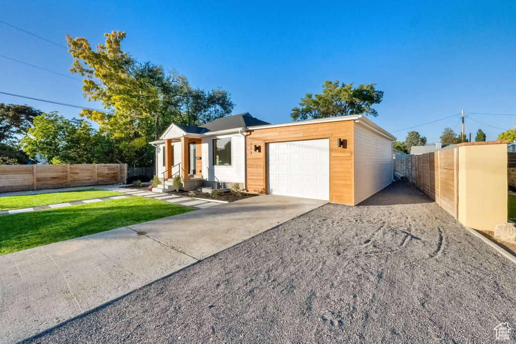 313 E ELM ST Murray, UT 84107