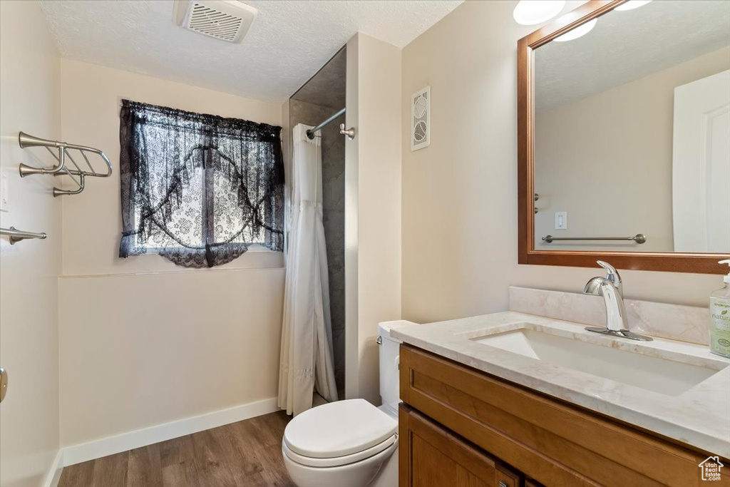 984 N 1100 W Clinton, UT 84015
