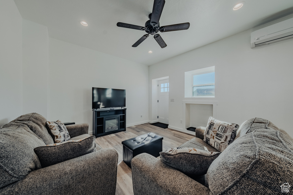 235 S COPPER RD Kanab, UT 84741