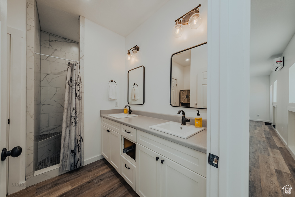 235 S COPPER RD Kanab, UT 84741
