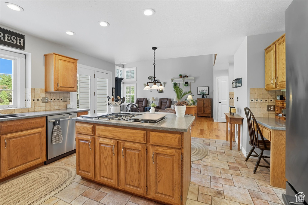 300 W 2000 S Perry, UT 84302