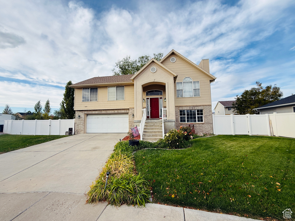 4094 W 4700 S Roy, UT 84067