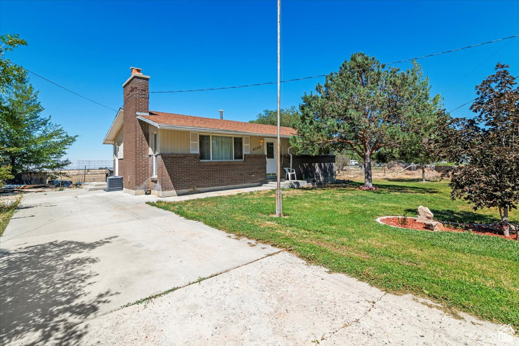 Photo 2 for MLS #2117165 at 4125 N Palmer Rd