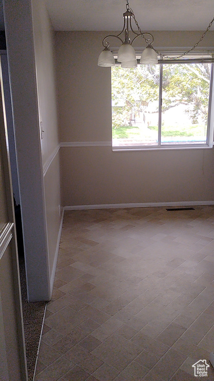 Photo 5 for MLS #2117168 at 70 Sycamore Cir