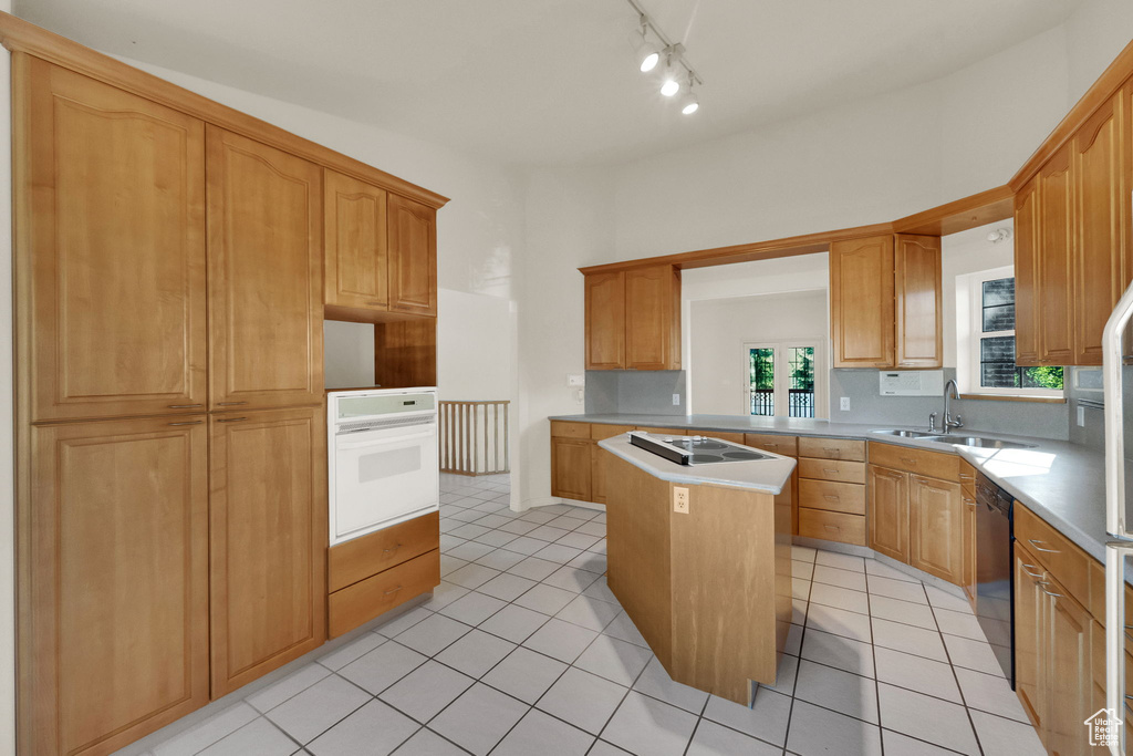 Photo 13 for MLS #2117175 at 524 S Oak Ln #3