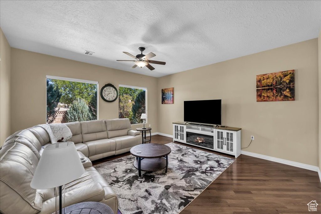 Photo 4 for MLS #2117177 at 2034 W Sunstar Cir